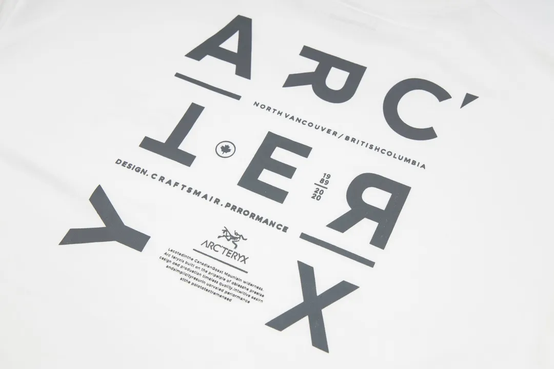 【 Quality】 Arc’teryx 𝟮𝟰𝘀𝘀 Logo T ， ， ， OS g 100% Quality ： ：White Black Size：XS S M L